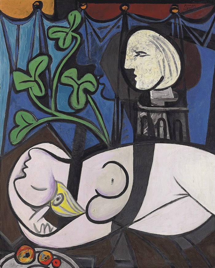 Пабло Пикассо, «Обнажённая на фоне бюста и зелёных листьев»